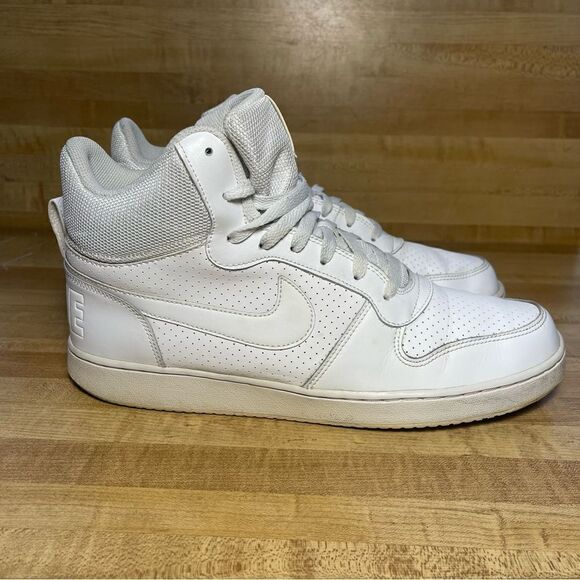 NIKE COURT BOROUGH MID 838938-111  MENS SIZE 11.5 WHITE LEATHER - Picture 1 of 7